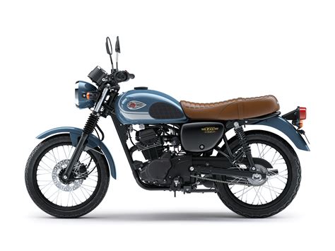 5 Sepeda Motor Retro Bikin Kamu Ngiler! 🛵🔥