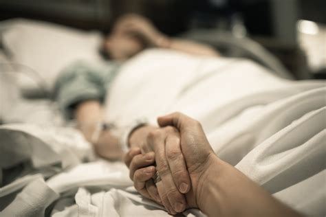 Nurses Reveal: Unexplained Phenomena Experienced With Dying Patients
