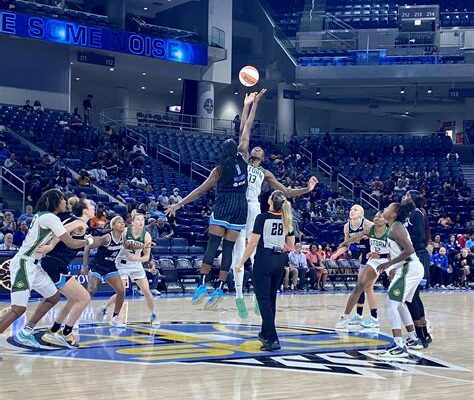 Carter’s Courtside Kiss: Sky Fans Yearn for Her Return